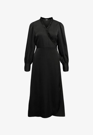 Abito avvolgente nero in tessuto morbido, caratterizzato da un profondo scollo a V con dettagli arricciati, maniche lunghe a sbuffo e una gonna fluida con uno spacco laterale.