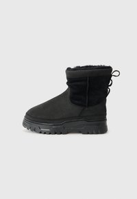 HERITAGE TRAILGAZER - Winter boots - black