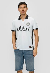 s.Oliver MIT LOGO - Poloshirt - weiß
