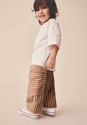Next, REGULAR FIT - WIDE ON  - Shorts - rust brown print