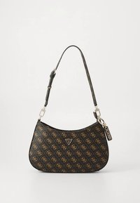 Mala de ombro preta com superfície texturizada, apresentando um padrão repetido de logótipo dourado, alça destacável e ferragens em tom prateado.