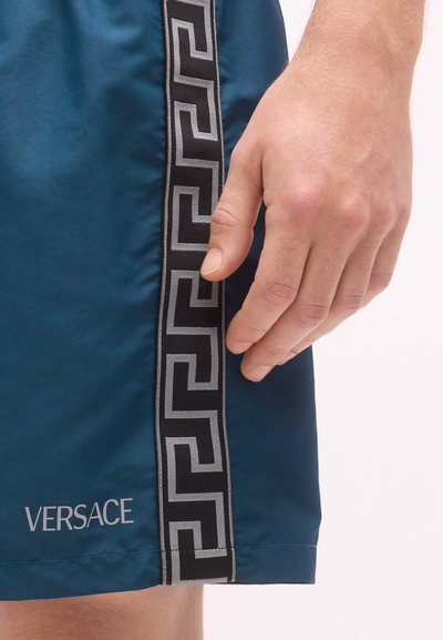 Versace SWIM BANDA GRECA - Μαγιό σορτς - petrol blue/silver-coloured