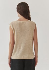 TATUUM Svetr - beige