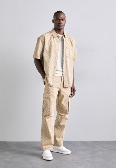Ksubi BOX FUGITIVE PANT - Relaxed fit jeans - tan