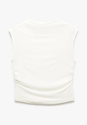 Witte mouwloze top met subtiele zijplooien en een ronde halslijn, plat liggend op een witte achtergrond.