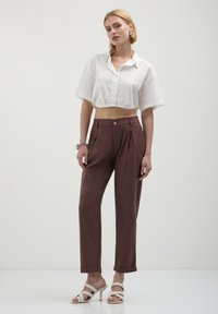 Calliope TINTA  - Pantaloni - marrone