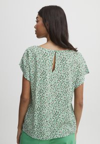 b.young BYJosa - Camicetta - ming green mix