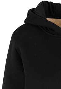 Felpa nera con cappuccio in tessuto morbido, con interno foderato, dotata di un ampio cappuccio e una vestibilità comoda. Tessuto liscio senza motivi visibili.