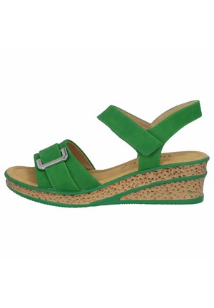 VEMLU - Sandalen met sleehak - grün