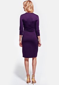 HotSquash ASCOT  - Kotelomekko - damson