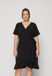 ONLY Carmakoma - CARLIVIA WRAP KNEE DRESS - Rochie de zi - black Imagine miniatură 1