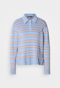 Ανοιχτό μπλε πλεκτό πόλο μεριδάκι με τρία κουμπιά, που διαθέτει οριζόντιες ρίγες σε λευκό, πορτοκαλί και βαθύ μπλε. Μαλακή πλεκτή υφή.