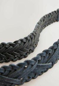PLAITED - Pīta josta - navy