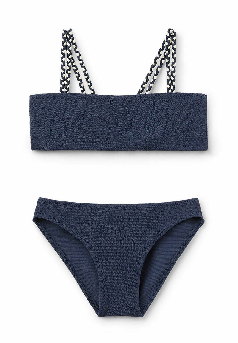 Mörkblå bikini-set med texturerad tyg, som har en bandeau-top med dekorativa remmar och låga briefsen.