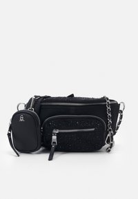 Unselected, black