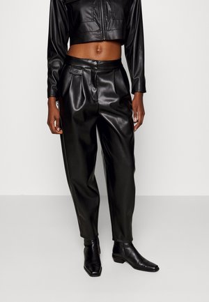 Pantaloni - black