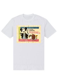 Hvid bomulds t-shirt med et farverigt grafik af en panda og tegneseriechefer, med teksten "Breakfast at the Sooteries".