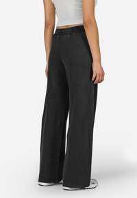 Pegador ANNI WIDE - Παντελόνι φόρμας - vintage black