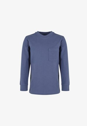 Hosszú ujjú kék pamut póló ribbed kerek nyakkal és kis patchein a bal mellen, sima textúrával és klasszikus fazonnal.