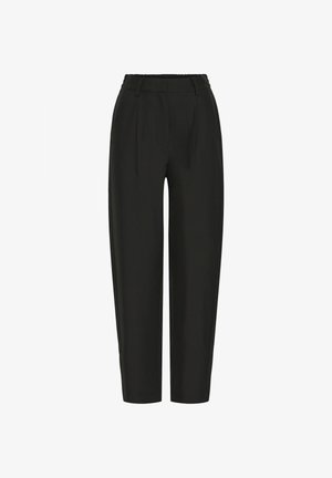 Schwarze Hosen mit elastischem Bund, vorne plissiert und mit zulaufendem Bein. Hergestellt aus einem glatten Stoff ohne Muster oder Akzente.