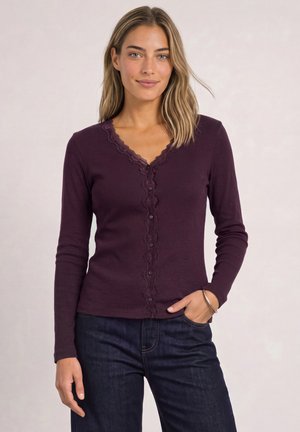 Street One, FINE-RIBBED JACKET WITH A V NECK AND LACE - Gilet - berry plum