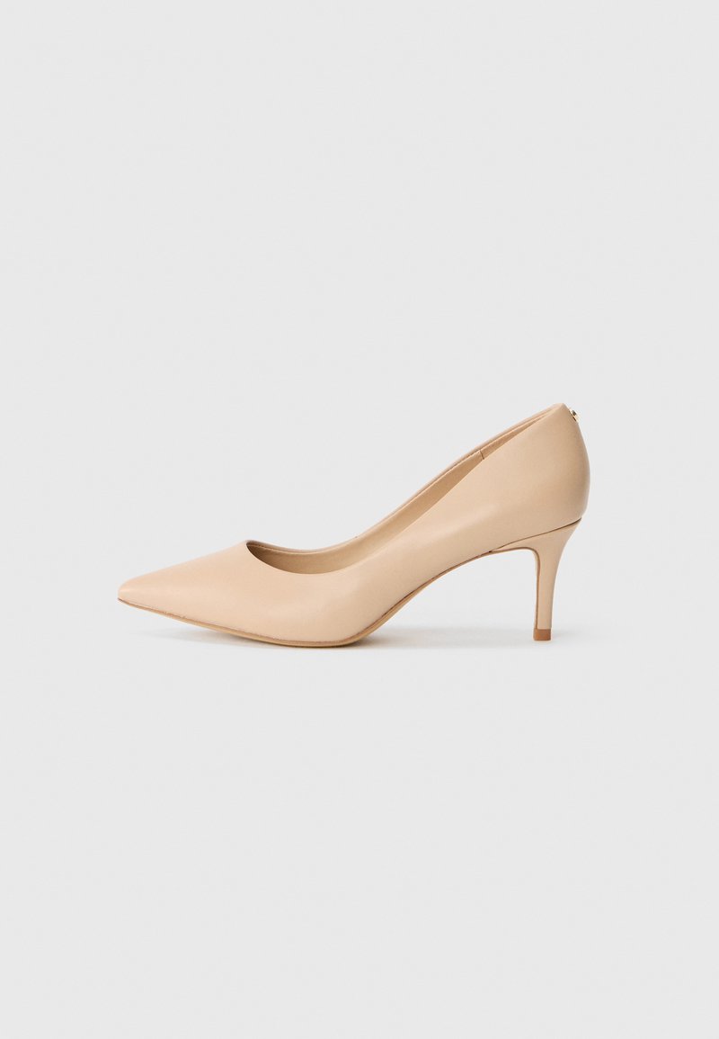 Nude leather high-heeled pumps with a pointed toe, smooth texture, and a slender 5 cm heel, featuring a subtle back cutout detail.