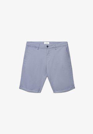 Pantaloncini casual azzurri con passanti per cintura, chiusura con bottone e due tasche laterali, distesi su uno sfondo bianco.