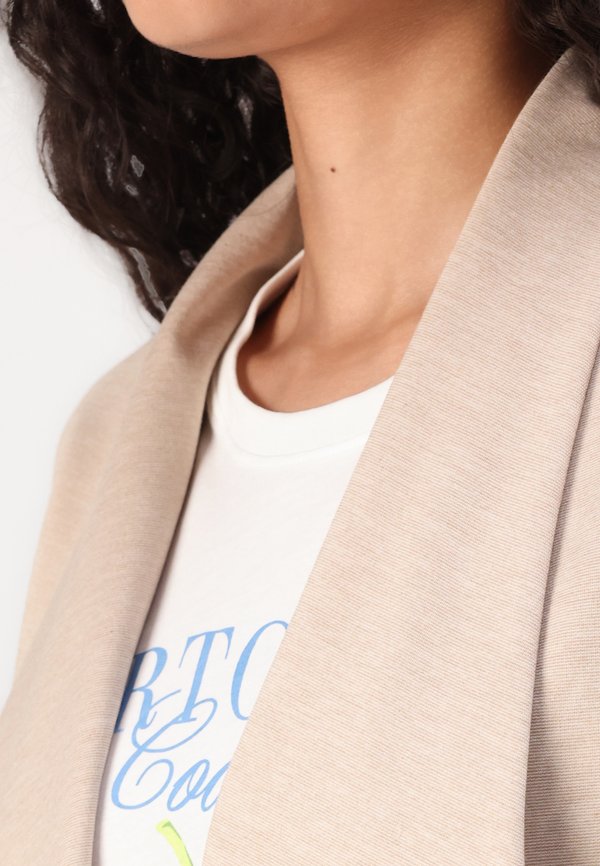 ONLLILIA LIFE SHORT - Blazer2