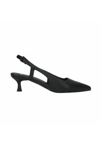 Zwarte leren slingback schoen met een spitse neus, een lage kittenhak en een uitsnijdingsontwerp aan de zijkant. Voorzien van een verstelbare enkelband.