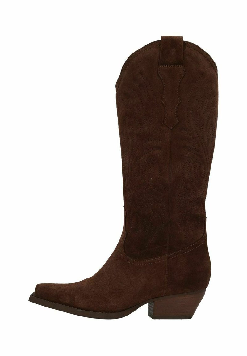 Bruine suède cowboylaarzen met een puntige neus, middelhoge schacht en decoratieve stikselpatronen. Beschikt over een gestapelde hak voor extra hoogte.
