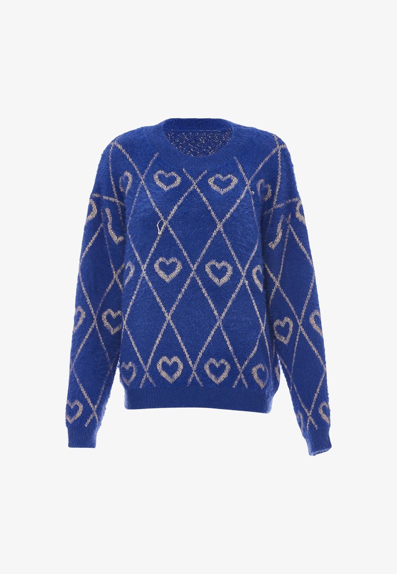 Blauwe trui van pluizig materiaal, met een diamanten patroon en gouden harten, ronde halslijn en lange mouwen.