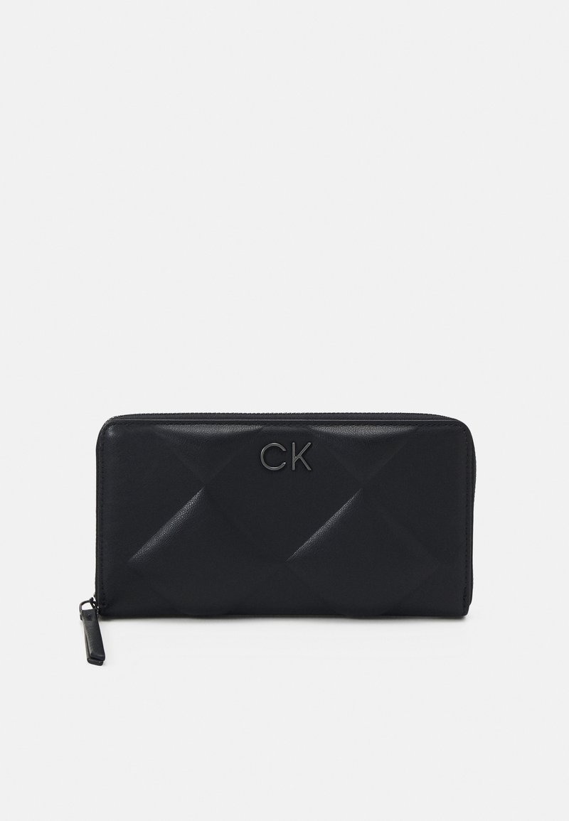 Calvin Klein LOCK QUILT WALLET - Piniginė - black