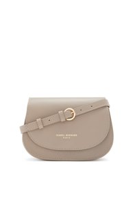 Beige Leder Umhängetasche mit abgerundetem Verschluss, goldenen Beschlägen und verstellbarem Riemen. Mit eingeprägtem Text: "ISABEL BERNARD PARIS."