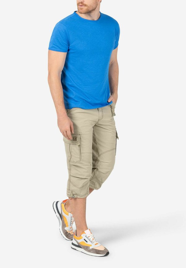 MIT GÜRTEL UND MEHRFACHTASCHE - Shorts - beige