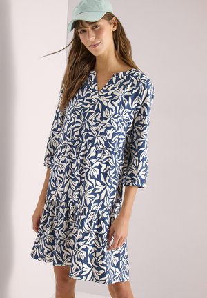 Cecil KNIELANGES MIT VOLANTS - Robe de jour - sporty denim blue