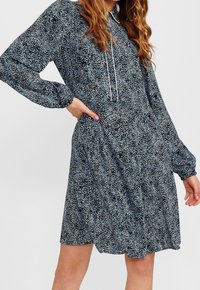 Nümph Sukienka koszulowa