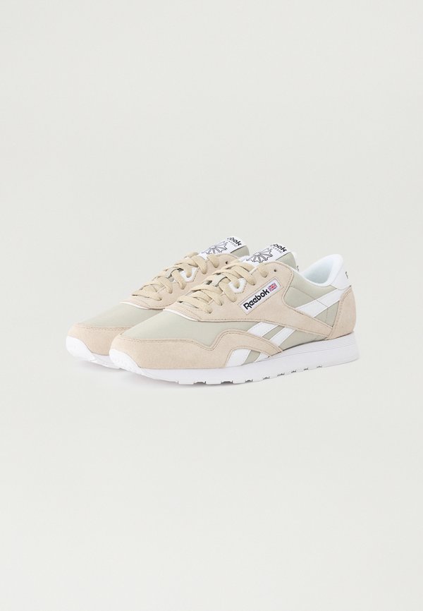 CLASSIC NYLON UNISEX - Trainers2