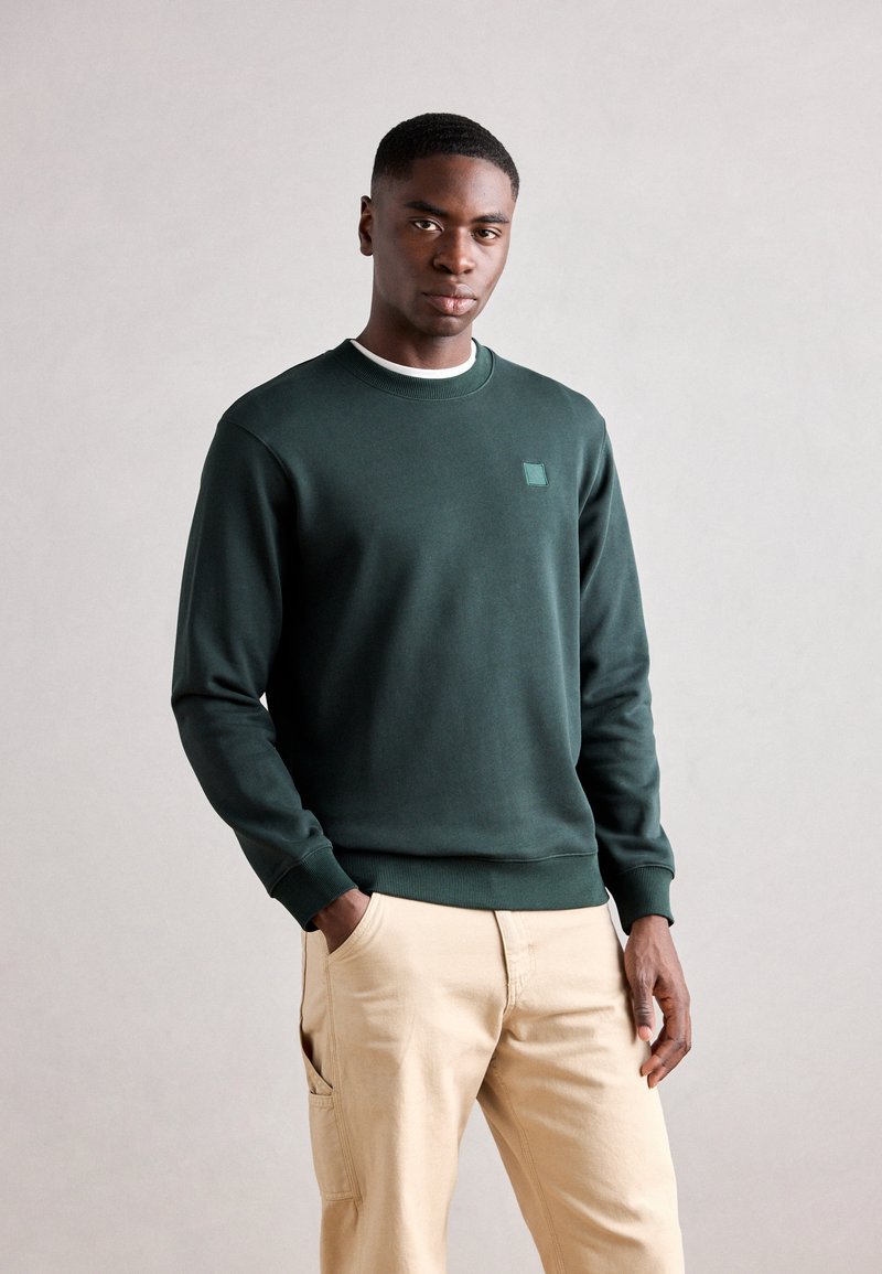 Scotch & Soda SEASONAL CORE BADGE LOGO CREW - Felpa - dark green