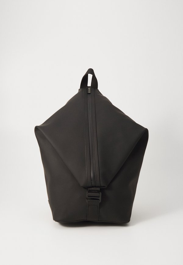 ESSENTIAL SLING XL - Rucksack