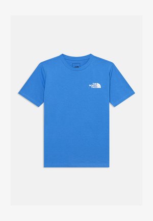 T-shirt bleu à manches courtes à col rond avec le logo blanc The North Face sur le côté gauche de la poitrine sur fond blanc uni.