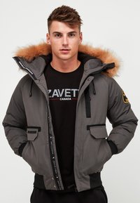 Zavetti Canada ZAVETTI CANADA ABELLI 2.0 HOODED BOMBER JACKET - Casaco de inverno - aspahlt