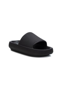 Infradito neri con tomaia testurizzata, design open toe e una suola spessa e scanalata per una buona aderenza. Realizzati in materiale sintetico.