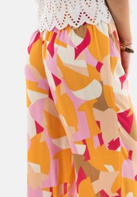 ONLY Pantalones - orange