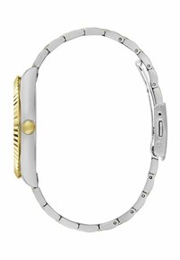 Montre en métal argenté et doré avec une lunette dorée texturée, un cadran rond et un bracelet en acier inoxydable à maillons. Elle dispose d'une fermeture à clip.