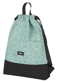 Világoskék, geometrikus mintázatú, húzózsinóros hátizsák fekete alsó panellel és állítható pántokkal, logó címkével ellátva.