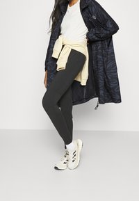 Icepeak Parka - black