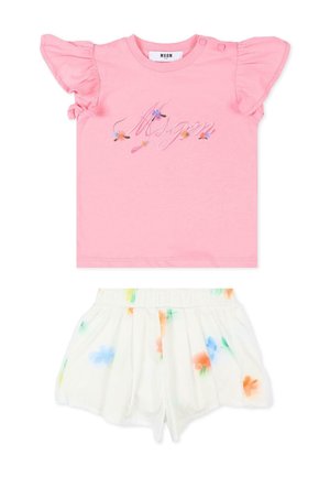 Roze peuter-T-shirt met vlindermouwtjes en een bloemrijk MSGM-logo, gecombineerd met witte shorts met elastische taille en kleurrijke bloemenprints.