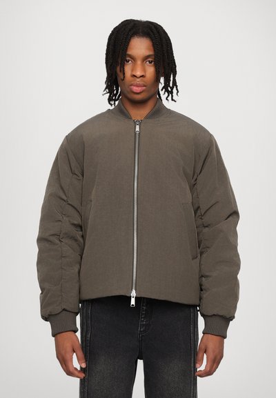 Won Hundred ZAIN - Bomber dzseki - black olive