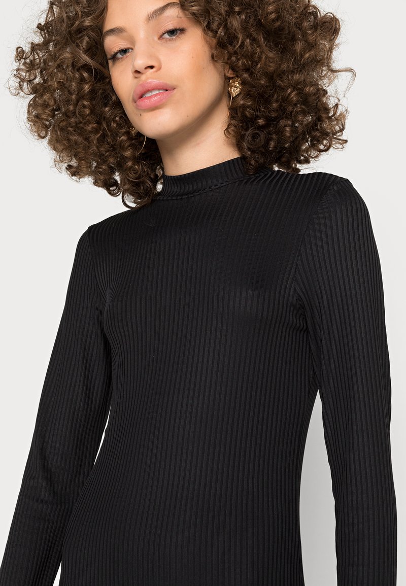 Damen Freizeitkleider | Pieces PCMADDI HIGH NECK MIDI DRESS Jerseykleid black/schwarz - OX77368 Damen Freizeitkleider | Pieces PCMADDI HIGH NECK MIDI DRESS Jerseykleid black/schwarz - OX77368