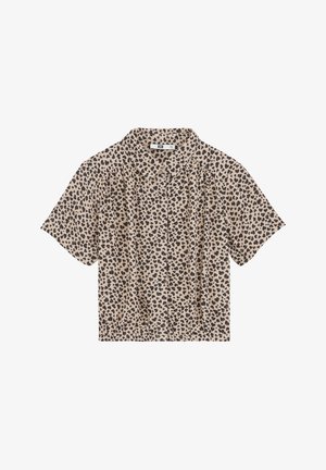 Camasa beige cu mânecă scurtă, cu nasturi, cu model leopard negru și guler, afișată plat pe un fundal alb.